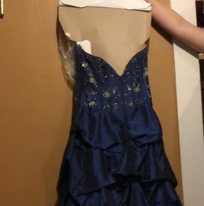 Prom/homecoming dress